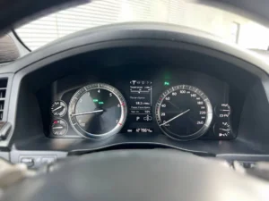 Lexus LX570