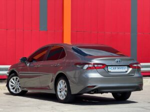 Toyota Camry 70