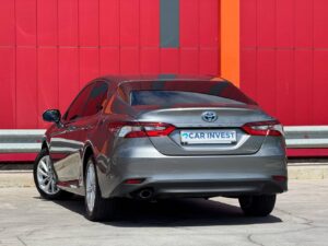 Toyota Camry 70