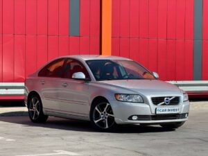 Volvo S40