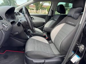 Volkswagen Cross Polo