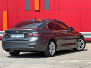 Bmw F30