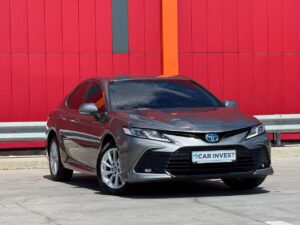 Toyota Camry 70