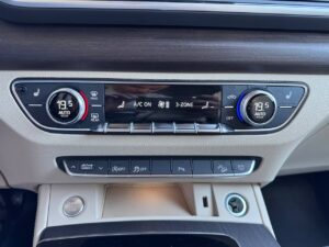 Audi Q5 Premium Plus