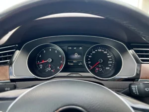 Volkswagen Passat R-Line