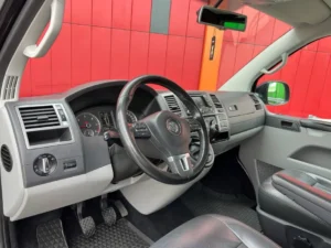 Volkswagen T5