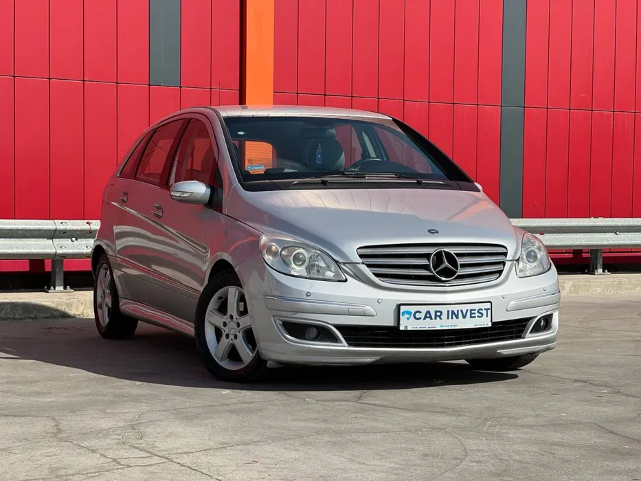 Mercedes-Benz B170