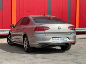 Volkswagen Passat R-Line
