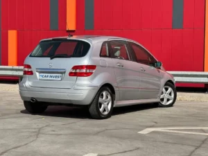 Mercedes-Benz B170