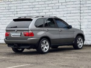 BMW X5 E53