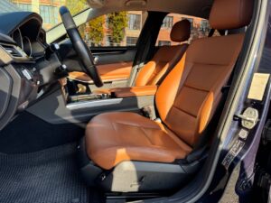 Mercedes-Benz E200