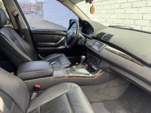 BMW X5 E53