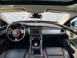 Jaguar XF 35t