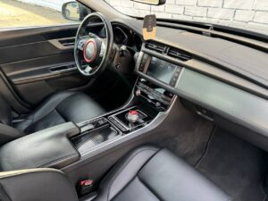Jaguar XF 35t