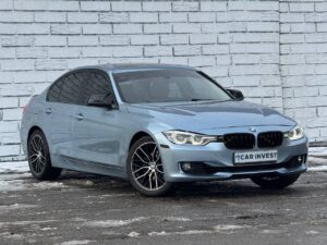 BMW 328i F30