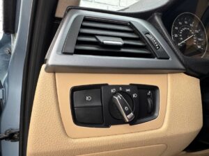 BMW 328i F30