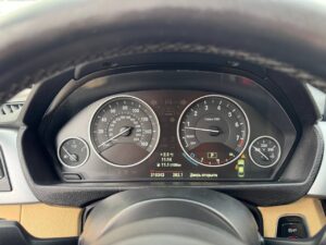 BMW 328i F30