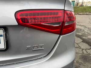 Audi A4B8