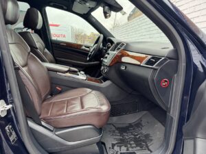 MERCEDES-BENZ ML 250