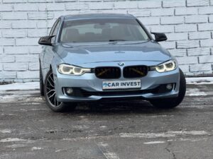 BMW 328i F30