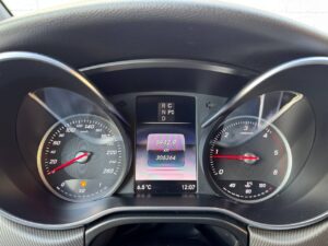 Mercedes Benz V-Class