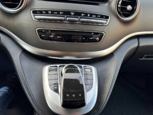 Mercedes Benz V-Class