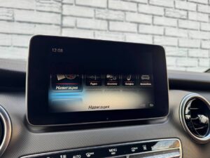 Mercedes Benz V-Class