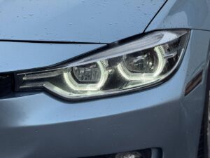 BMW 328i F30