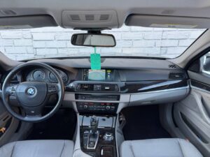 BMW F10 528i