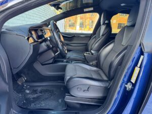 Tesla Model X 75D