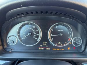 BMW F10 528i