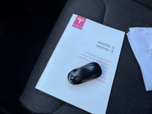 Tesla Model X 75D