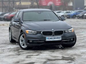 BMW 330e F30