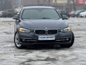 BMW 330e F30