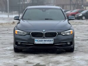 BMW 330e F30