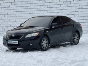 Toyota Camry 40