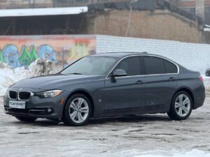 BMW 330e F30