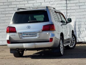 Lexus LX570