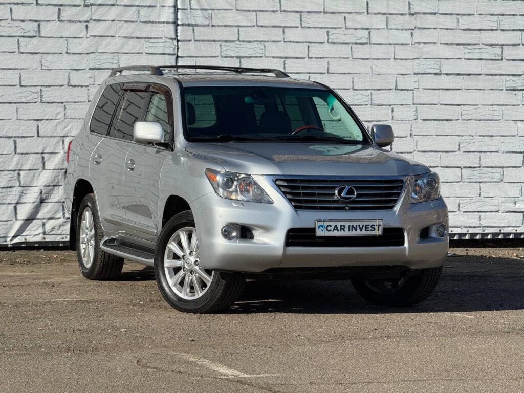 Lexus LX570