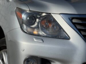 Lexus LX570