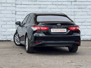 Toyota Camry 70