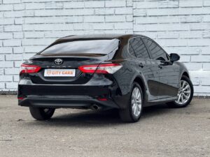 Toyota Camry 70