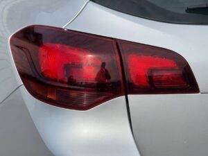 Opel Astra J