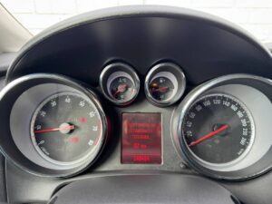 Opel Astra J
