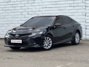 Toyota Camry 70