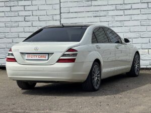 Mercedes-Benz S