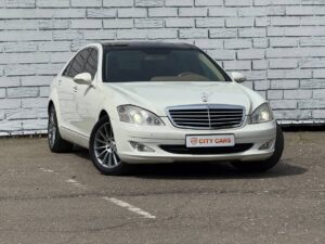 Mercedes-Benz S