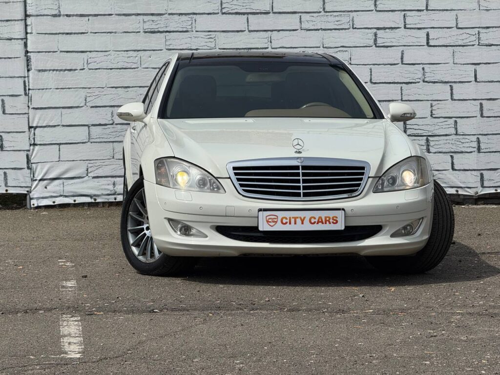 Автомобиль
