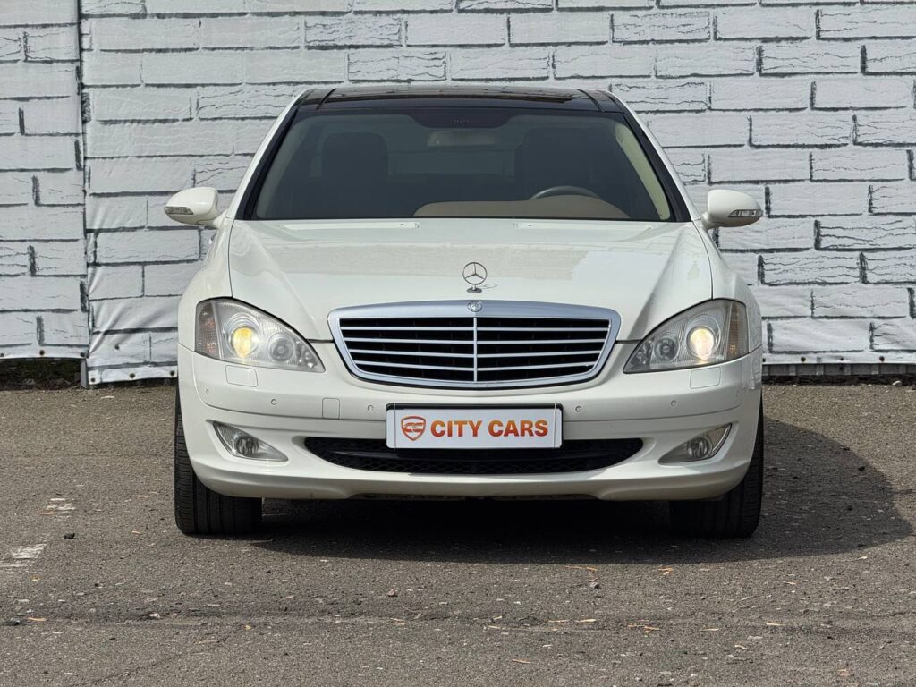 Автомобиль