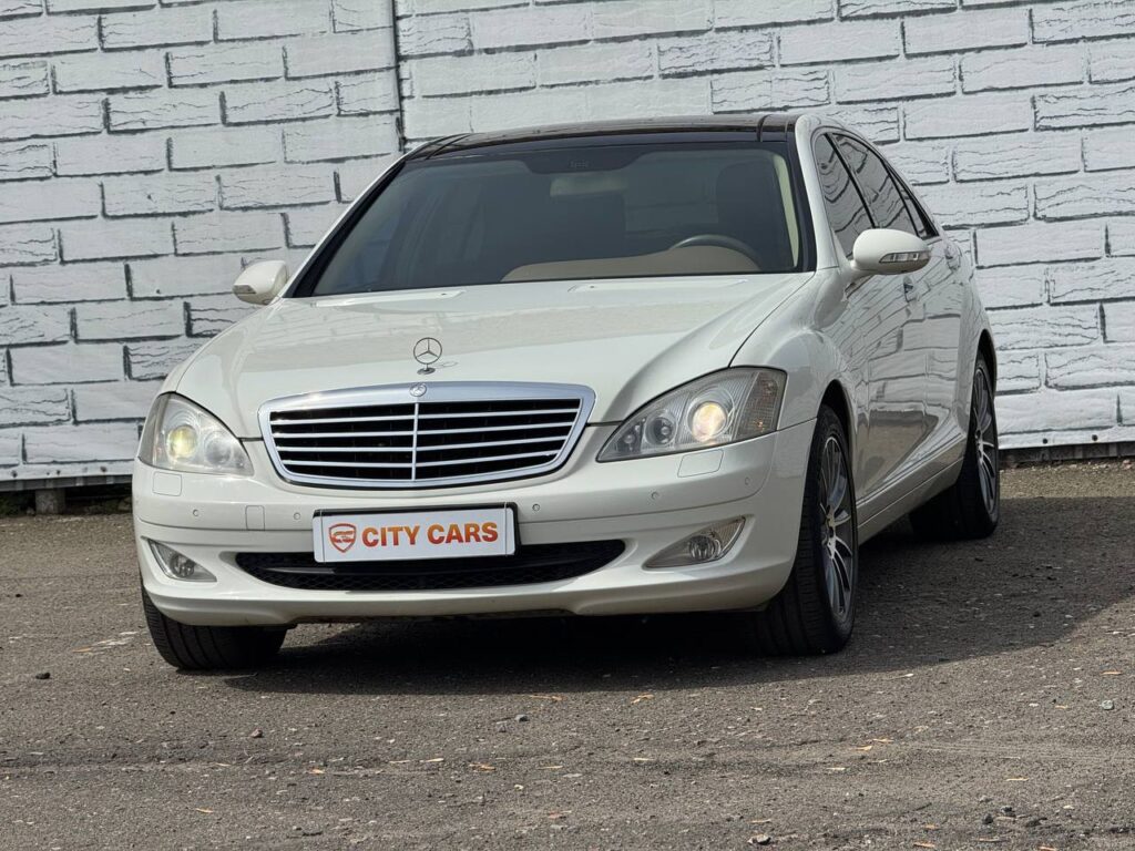 Автомобиль